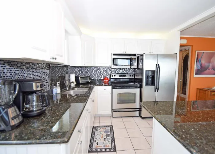 Thunder Island 168d Apartment *
